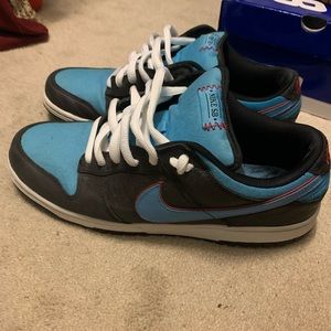 nike sb dunk low angels and demons